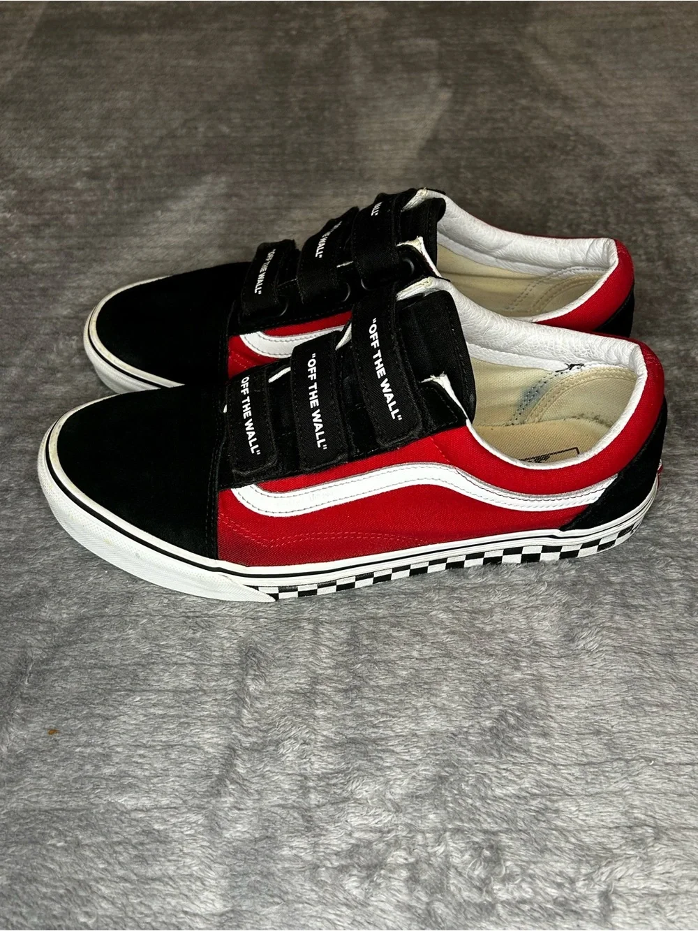 VANS Old Skool “Off The Wall” V Strap Black/Red/White/Checkered - Men's Size 11
